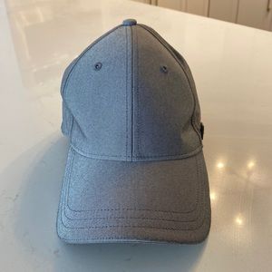 Lululemon hat